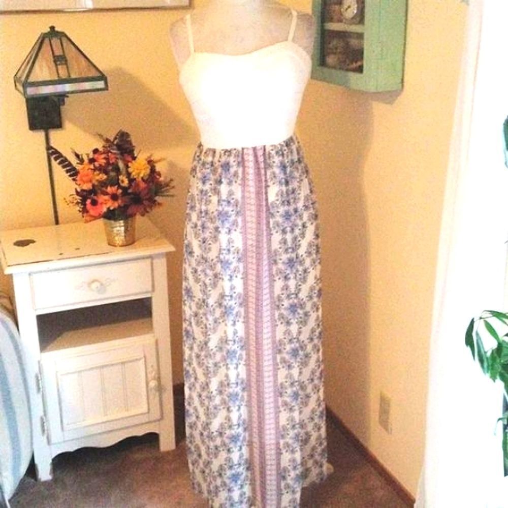 Lily Rose Maxi Dress